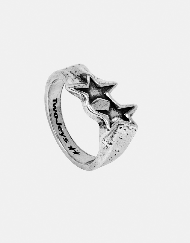 TwoJeys - Tilted Icon Ring