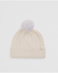 Country Road - Pom Cable Beanie