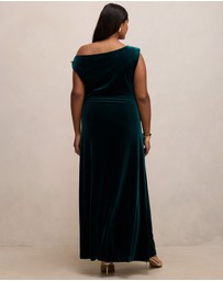 Forever New Curve - Winslet Curve Off Shoulder Velvet Gown