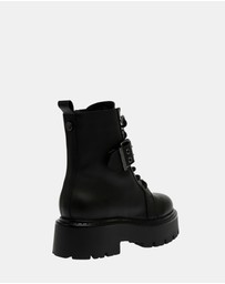 Steve Madden - Off-Road Black Leather Boots