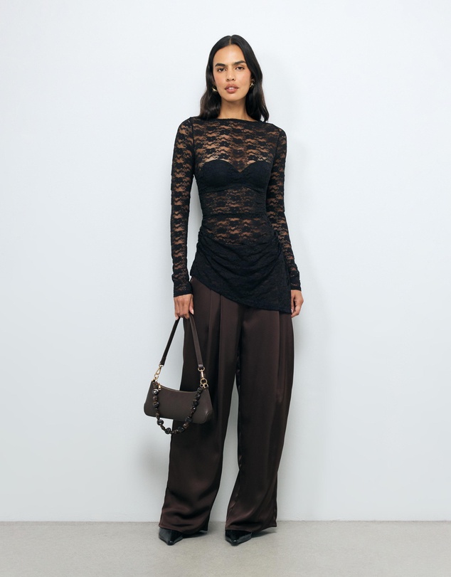 AERE - Ari Lace Asymm Top