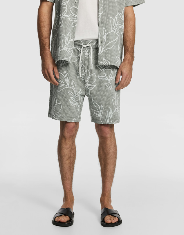 yd. - Dowsett Textured Short
