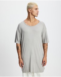 Surrounded By Ghosts - The Arsenic Relaxed Rib Knit Long Tail T-Shirt