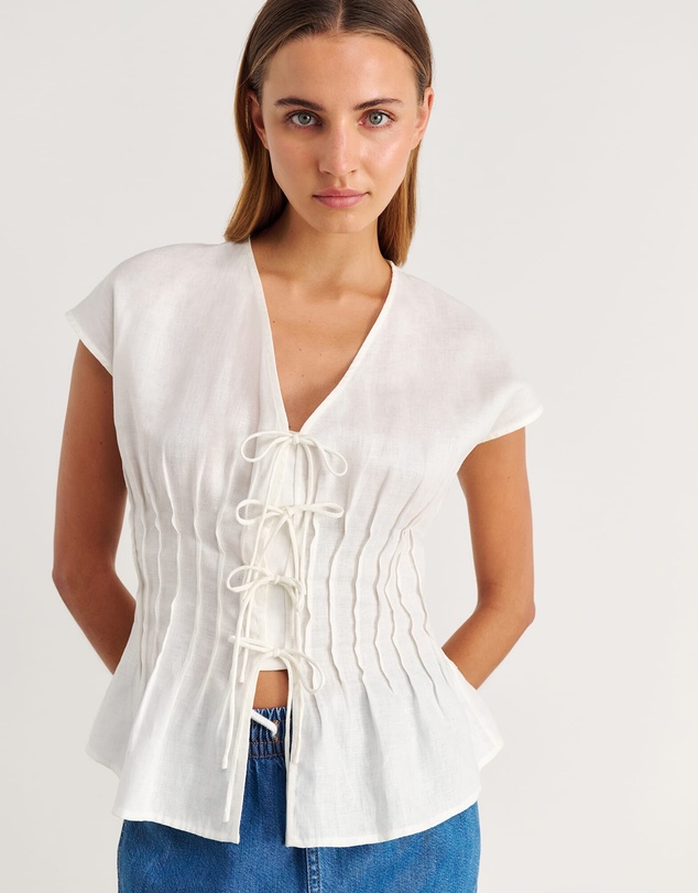 Jag - Delphine Pintuck Linen Blouse
