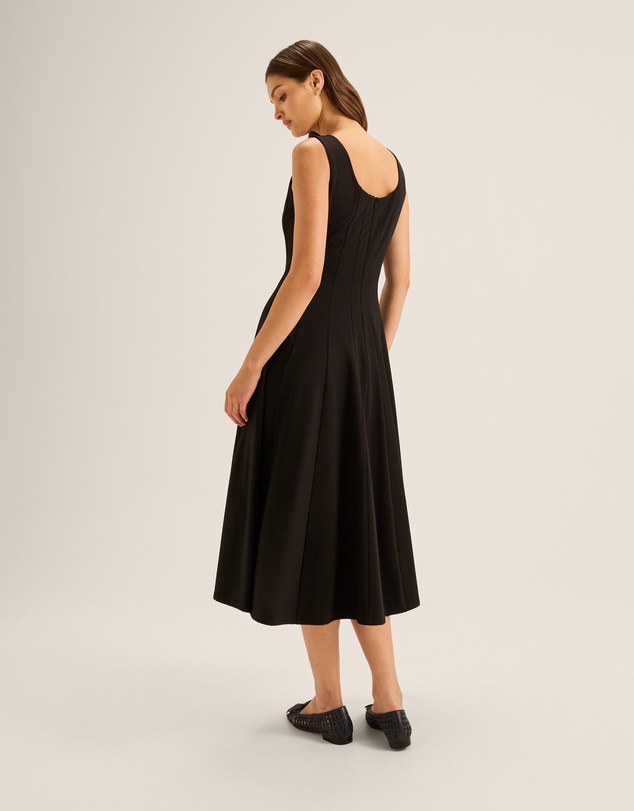 Review - Elodie Midi Dress