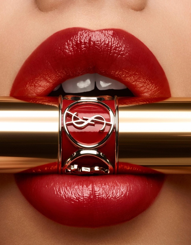 Yves Saint Laurent - Rouge Volupté Shine Lipstick 131