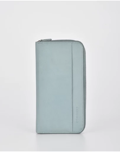 Cobb & Co - Dayna Leather Passport/Document RFID Wallet