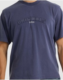 GUESS Originals - GUESS Originals Eco Applique Boxy T-Shirt