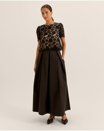 Review - Bloom Lace Top