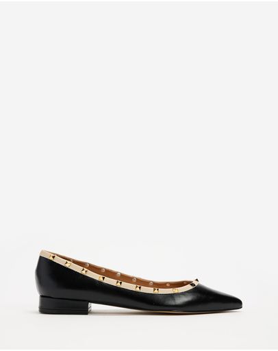 Black & Beige