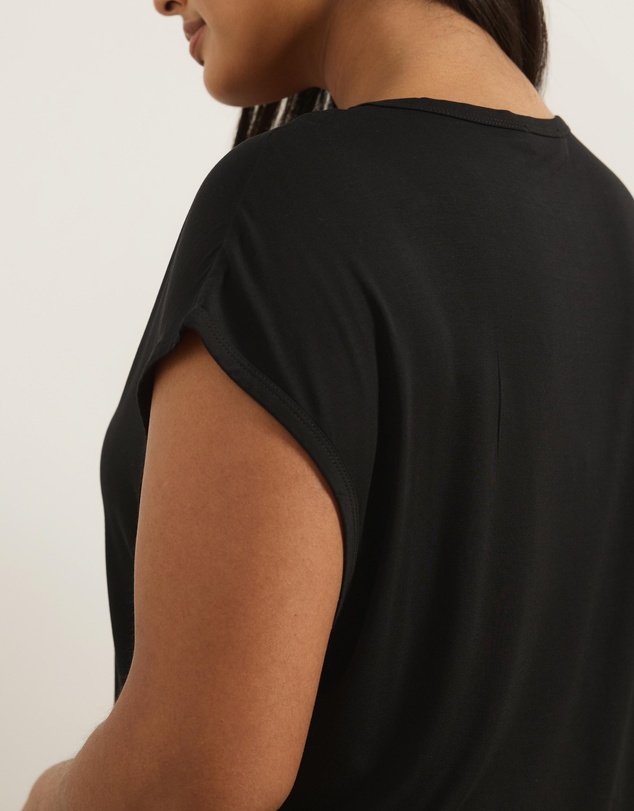 Atmos&Here Curvy - Cap Sleeve Scoop Neck T-Shirt In Jersey