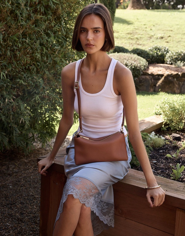 VESTIRSI - Clara Whiskey Shoulder Crossbody Bag