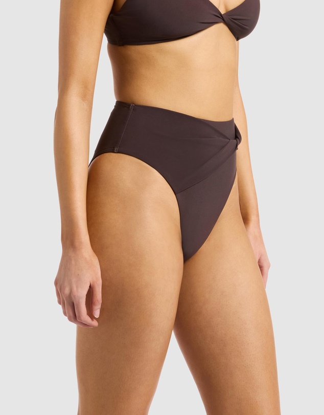 JETS - High Waist High Leg Pants