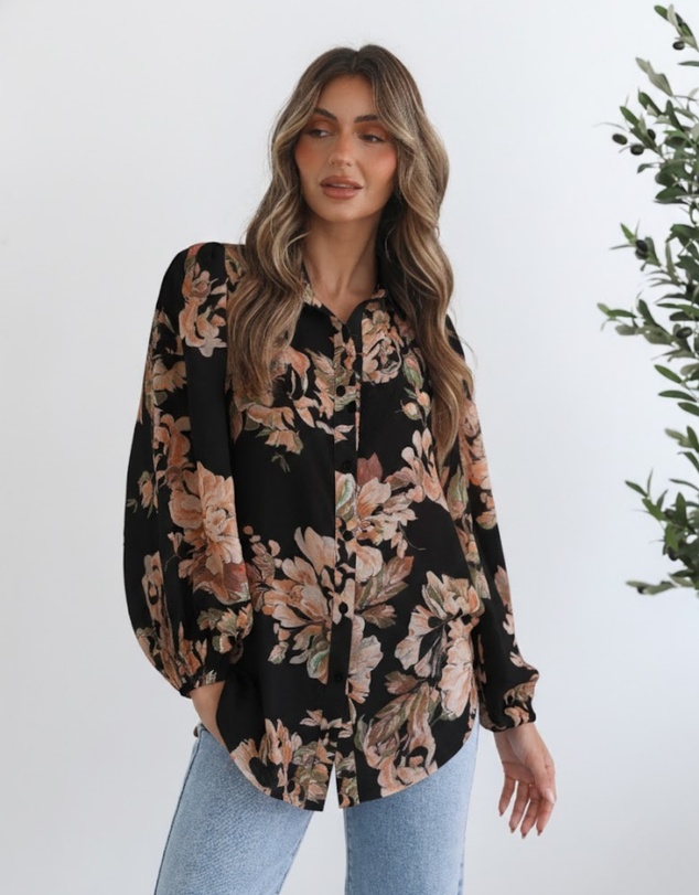 Esther & Co - Veiga Blouse - Black Floral