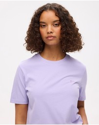 Superdry - Essential Logo Embroidered Tee