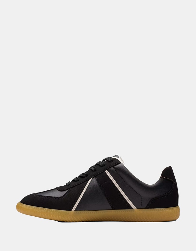 Clarks - Nykole Step Black