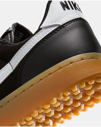 Nike - Field General - Women's