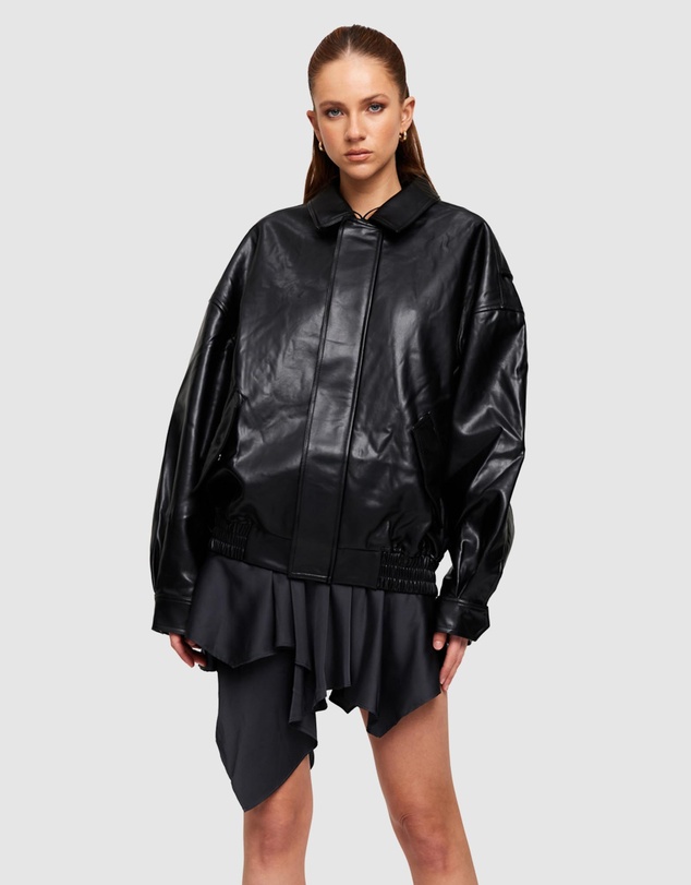 Lioness - Kenny Bomber