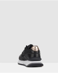 Rollie - Kentu Sneaker