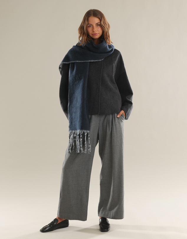 Morgan & Taylor - Hannah Reversible Scarf in Navy Blue