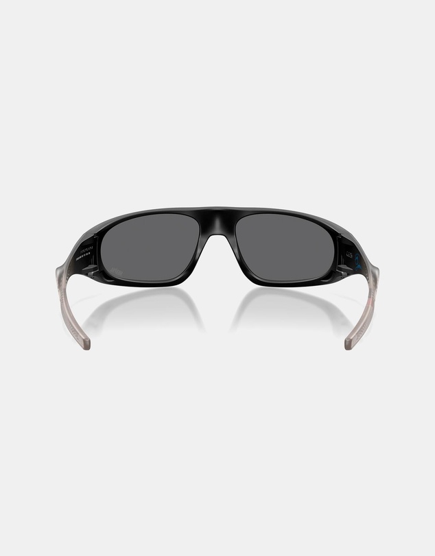 Oakley - Neoforma