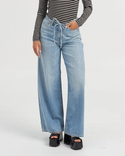 Vero Moda - Annet Wide Fit Jeans