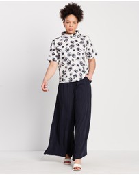 The Social Outfit - Monochrome Floral Roll Neck Top