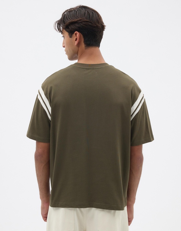 AERE - Contrast Sleeve Tee