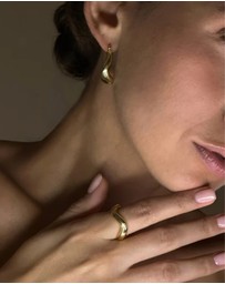 SAINT VALENTINE - Wabi Sabi Hoops - Gold