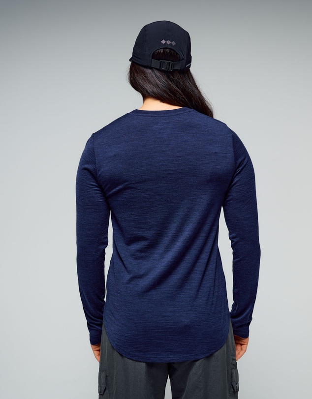 Kathmandu - 100% Merino Long Sleeve V-Top
