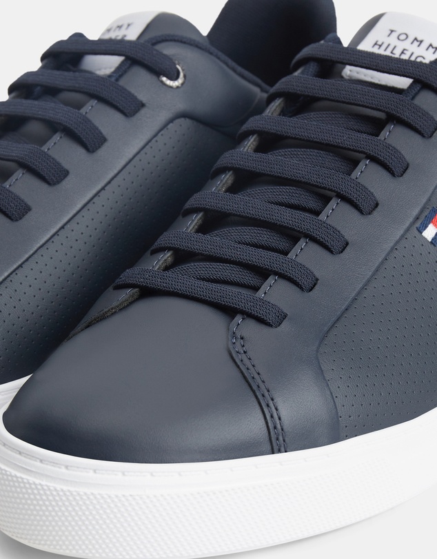 Tommy Hilfiger - Icon Court Light Leather Sneakers - Men's