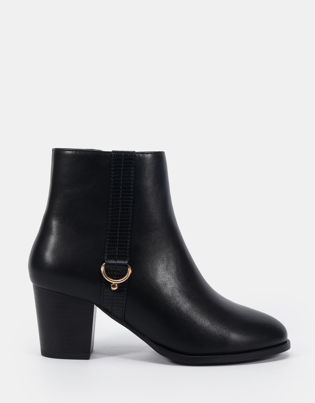 Novo - Dour Ankle Boots