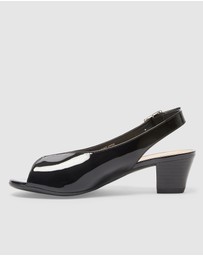 Wide Steps - Hilda