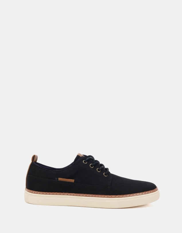 Clarks - Benn Black
