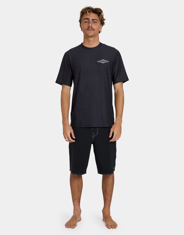 Billabong - Mens Diamond Shoreline Loose Fit Short Sleeve Rashguard