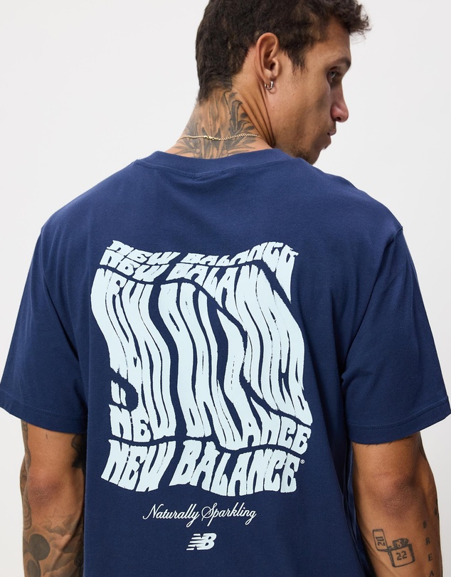 New Balance - Wavey T-Shirt