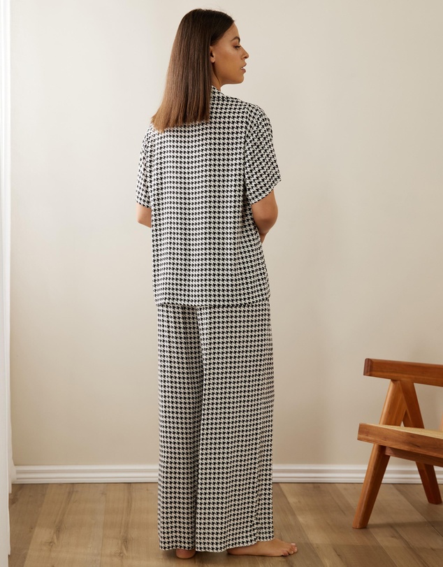 Atmos&Here - Ruby Houndstooth Long PJ Set
