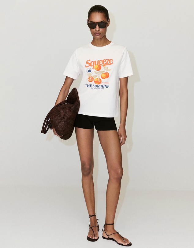 M.N.G - Ilustra T-Shirt