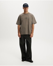 Cotton On - Box Fit Text T-Shirt