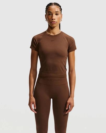 Nike - Pro Seamless Dri-FIT T-Shirt