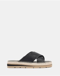 Hush Puppies - Wahoo