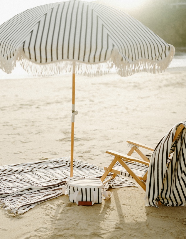Business & Pleasure Co. - The Premium Beach Umbrella