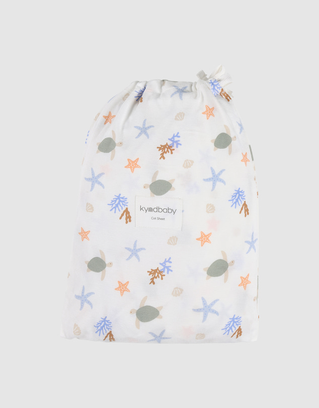 Kynd Baby - Fitted Cot Sheet in Underwater World