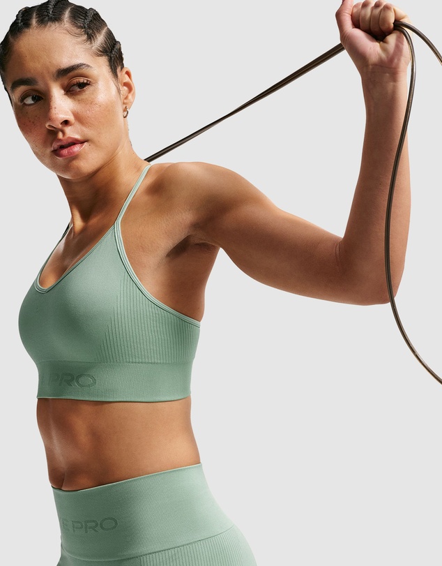 Nike - Pro Seamless Light-Support Padded Sports Bra
