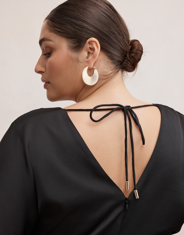 Forever New Curve - Vera Curve Draped Batwing Maxi Dress