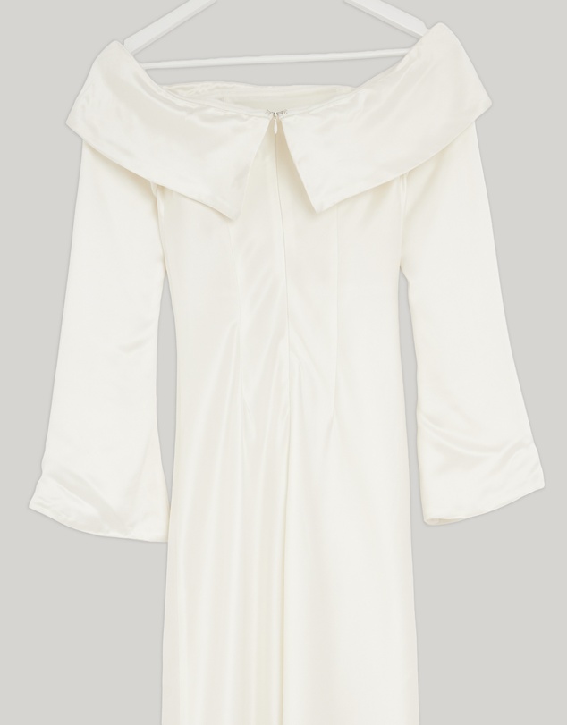 Revibe - Repaired MISHA Bianca Off Shoulder Long Sleeve Gown - AU 8