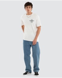 Nena & Pasadena - Dreams Box Fit Tee