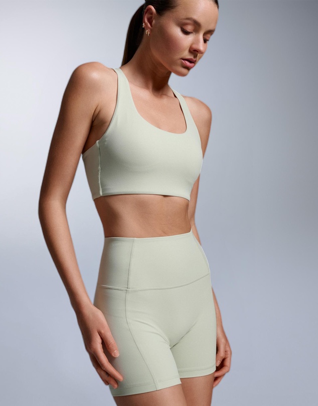 2XU - Fluid Twist Back Bra