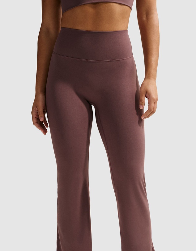 Nike - Nike Zenvy High-Waisted Flared Leggings