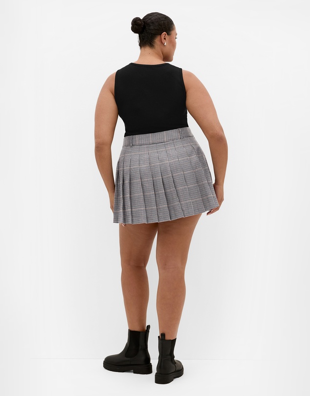 City Chic - Plus size Preppy Check Mini Skort - navy